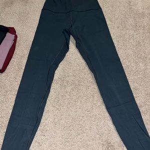 Lululemon slate gray align 25s